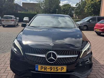 Zwart Gebruikt 2017 Mercedes A180 Business Stationwagen | € 19.000