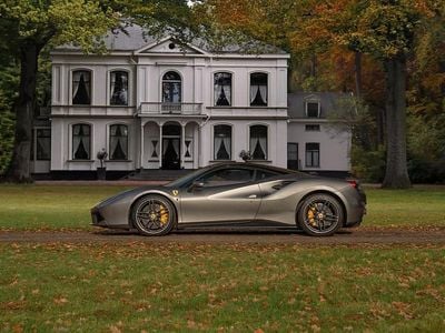 Grijs Occasion 2016 Ferrari 488 Coupé | € 239.500 (Goede deal)