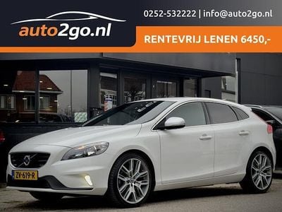 Occasion Volvo V40 R-Design 123 PK (90 kW) 2016 Wit Hatchback
