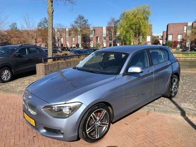 BMW 114