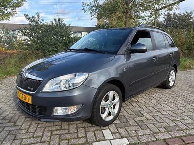 Grijs Gebruikt 2012 Skoda Fabia Stationwagen | € 2.999 (Iets duurder)