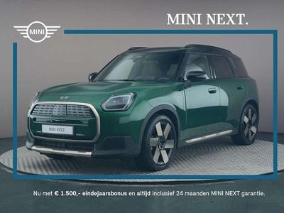 Groen Nieuw 2025 Mini Countryman Favoured SUV | € 41.700 (Super prijs)