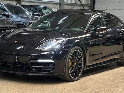 Zwart Gebruikt 2017 Porsche Panamera Turbo Executive Sedan | € 66.500