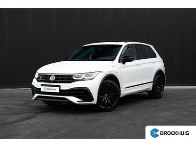 Wit Occasion 2022 VW Tiguan R-line SUV | € 39.095 (Eerlijke prijs)