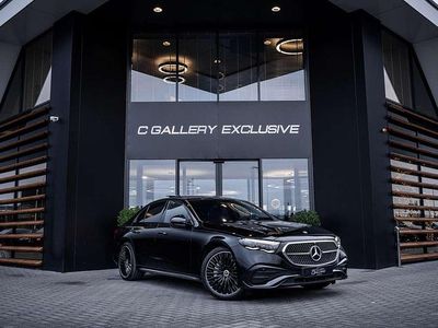 Zwart (metallic) Gebruikt 2024 Mercedes E300 AMG line Sedan | € 63.895