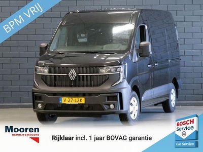 Zwart (metallic) Nieuw 2025 Renault Master Van | € 45.950 (Eerlijke prijs)