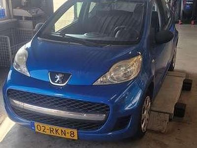 Blauw Gebruikt 2011 Peugeot 107 Hatchback | € 2.500 (Eerlijke prijs)