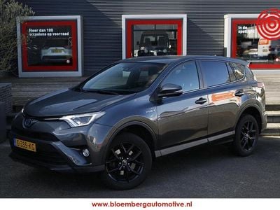 Grijs Gebruikt 2018 Toyota RAV4 Hybrid Edition SUV | € 21.950 (Eerlijke prijs)