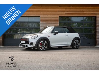 tweedehands Mini John Cooper Works Chili 231pk *HUD-H&K-ACC-Camera-JCW Stoelen