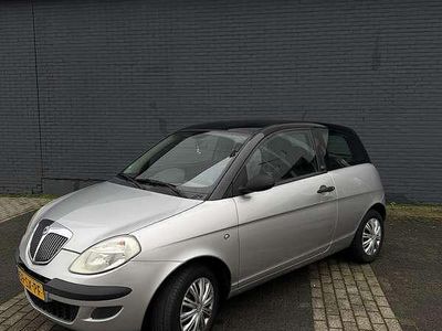 Grijs Gebruikt 2006 Lancia Ypsilon Hatchback | € 1.450 (Duur)
