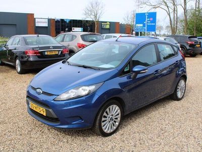 tweedehands Ford Fiesta 1.25 5DR Trend Airco Schade