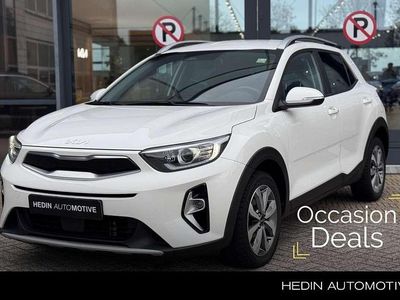 Wit Occasion 2022 Kia Stonic SUV | € 16.995 (Eerlijke prijs)