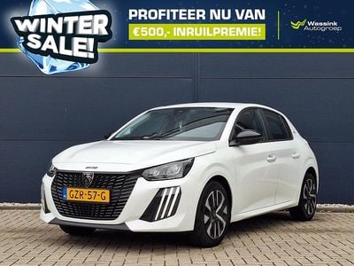 Wit Occasion 2025 Peugeot 208 Style Hatchback | € 19.940 (Goede deal)