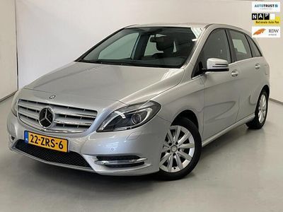 tweedehands Mercedes B200 / Aut / NL-auto / Trekhaak / Xenon / LED