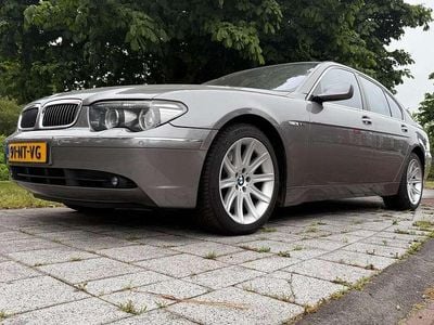 Grijs Gebruikt 2004 BMW 760 Sedan | € 9.750