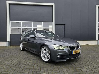 Grijs Occasion 2016 BMW 340 M Sport Stationwagen | € 21.500 (Iets duurder)