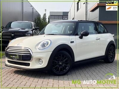 Occasion Mini Cooper Business 136 PK (100 kW) 2015 Wit Hatchback