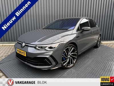 tweedehands VW Golf VIII 1.5 eTSI 150Pk DSG R-Line Business+ | IQ Light | Trekhaak afnb. | Camera | Side Assist Prijs Rijklaar!!