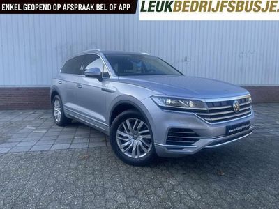 Grijs Occasion 2021 VW Touareg Elegance SUV | € 49.950