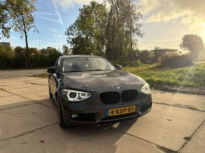 BMW 114