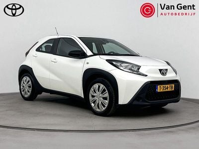 Wit Gebruikt 2023 Toyota Aygo X Play SUV | € 16.999 (Goede deal)