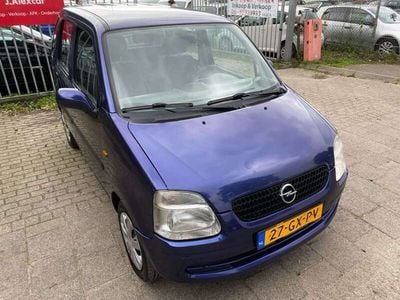 Blauw, metallic lak Occasion 2001 Opel Agila Comfort Hatchback | € 1.450 (Iets duurder)