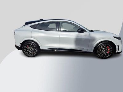 Wit Occasion 2022 Ford Mustang Mach-E GT SUV | € 40.900 (Eerlijke prijs)