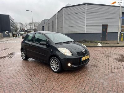 tweedehands Toyota Yaris 1.3 VVTi Sol APK Leer Airco NAP