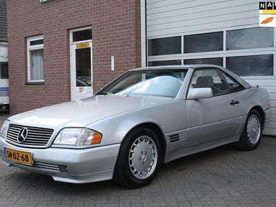 Grijs Gebruikt 1990 Mercedes SL300 Cabriolet | € 15.975