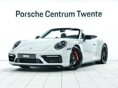 Porsche 911 Carrera 4 GTS
