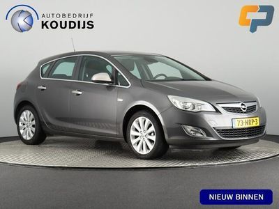tweedehands Opel Astra 1.4 Turbo Cosmo (NL-Auto / Afneembare Trekhaak / Cruise / Clima / 17 Inch)