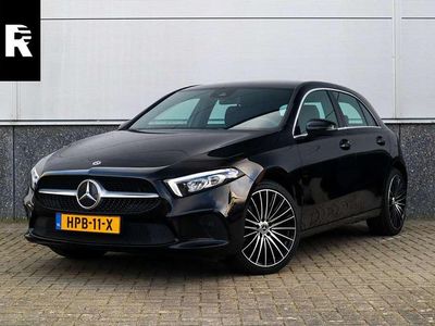 Zwart Gebruikt 2021 Mercedes A250 Luxury Hatchback | € 22.895 (Goede deal)