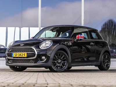 Occasion Mini Cooper Business 2018 Zwart (metallic) Hatchback