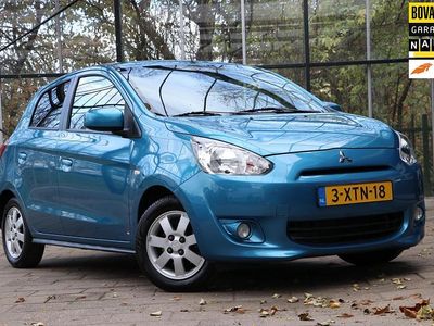 Blauw (metallic) Gebruikt 2014 Mitsubishi Space Star Intense Hatchback | € 5.950 (Eerlijke prijs)