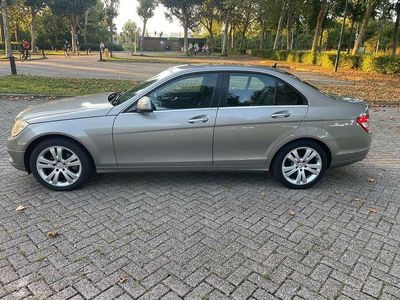 Mercedes C180