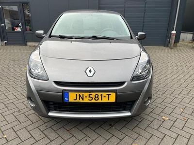 tweedehands Renault Clio 1.2 Sélection Business