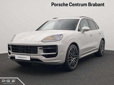 Grijs Nieuw 2025 Porsche Cayenne SUV | € 166.779 (Duur)
