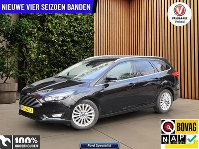 Zwart Occasion 2015 Ford Focus Stationwagen | € 9.845 (Duur)
