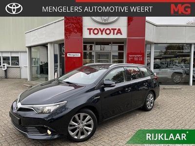 Toyota Auris Touring Sports