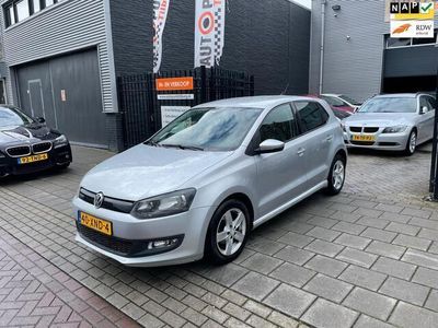 Grijs, metallic lak Occasion 2012 VW Polo Comfortline Hatchback | € 4.499 (Eerlijke prijs)