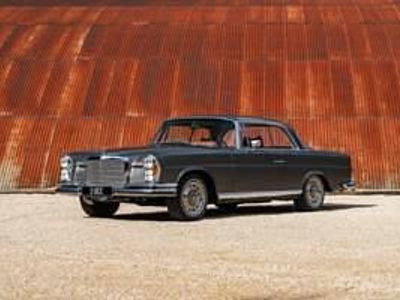 Grijs Gebruikt 1970 Mercedes 280 SE Coupé | € 160.379