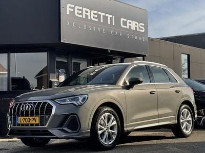 Grijs (metallic) Gebruikt 2021 Audi Q3 S-Line SUV | € 29.900 (Eerlijke prijs)