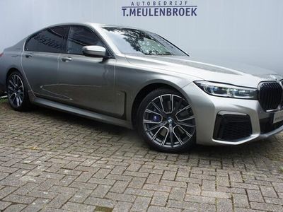 Grijs, metallic lak Gebruikt 2020 BMW 750 Executive Sedan | € 74.950