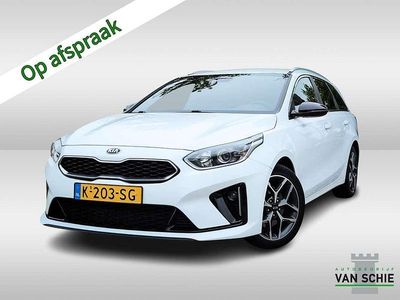 Wit (parellak) Gebruikt 2021 Kia Ceed Sportswagon GT-Line Stationwagen | € 20.400 (Eerlijke prijs)