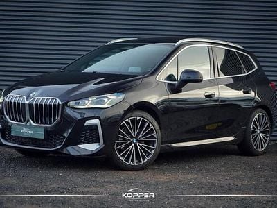 Zwart Gebruikt 2022 BMW 220 M Sport Stationwagen | € 31.750 (Goede deal)