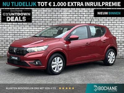 Rood Gebruikt 2021 Dacia Sandero Comfort Hatchback | € 11.945 (Eerlijke prijs)