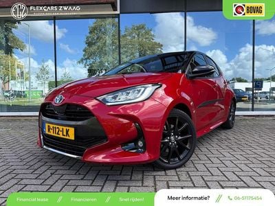 Rood Occasion 2022 Toyota Yaris Executive Hatchback | € 21.900 (Goede deal)