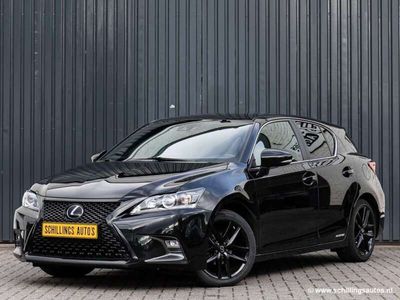 Lexus CT200h