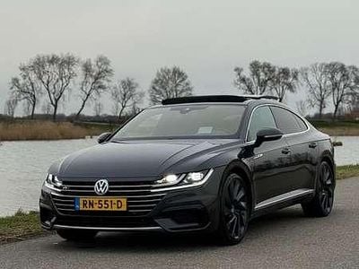 Grijs Gebruikt 2018 VW Arteon Business Hatchback | € 27.250 (Eerlijke prijs)
