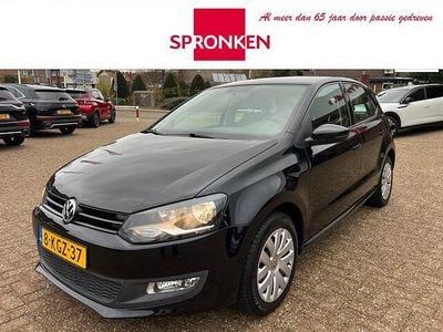 Zwart (metallic) Gebruikt 2013 VW Polo Comfortline Hatchback | € 7.950 (Goede deal)